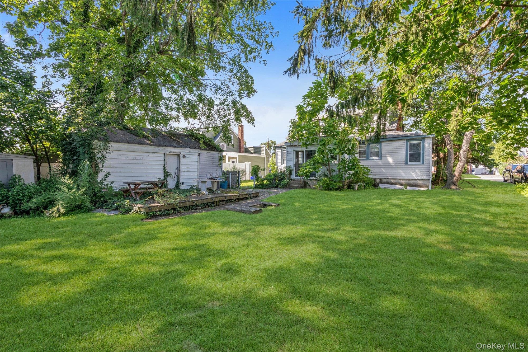 464 Stratford Road thumbnail 21