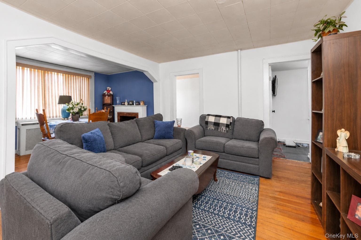 464 Stratford Road thumbnail 4