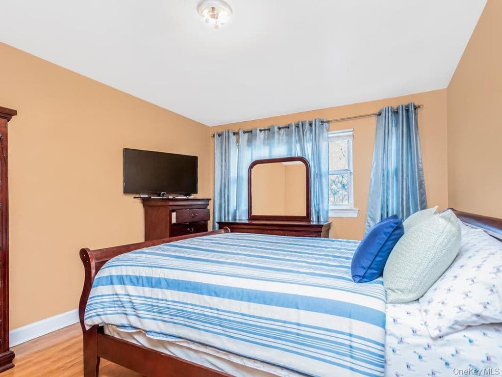 3410 Gunther Avenue thumbnail 10