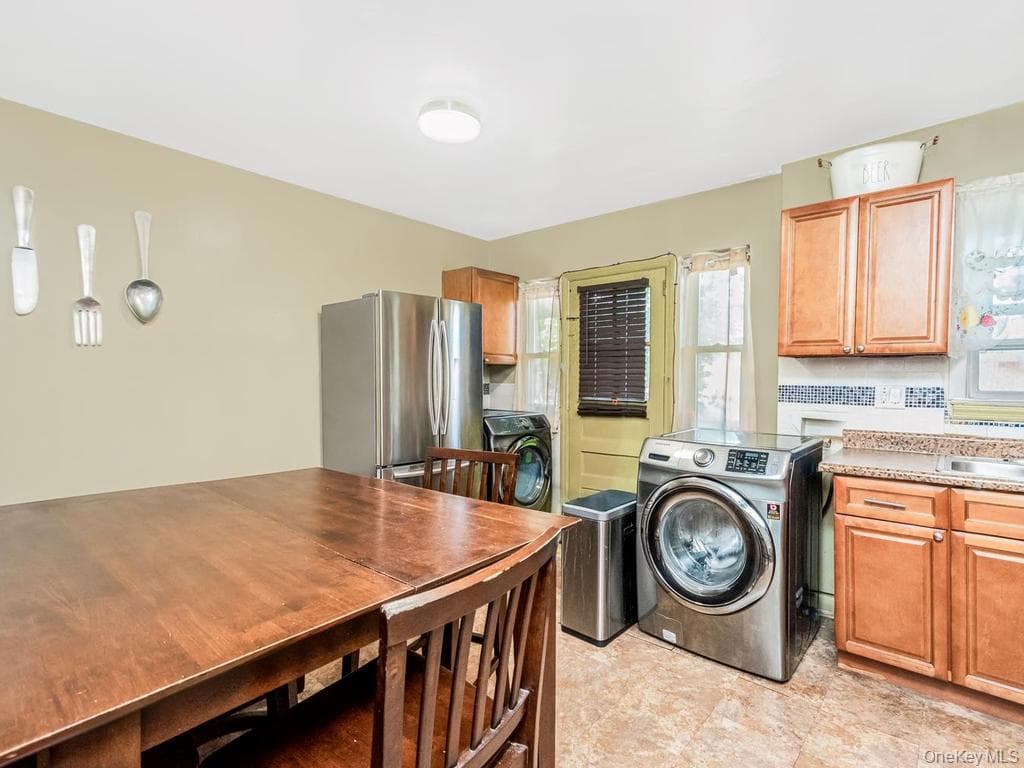3410 Gunther Avenue thumbnail 5
