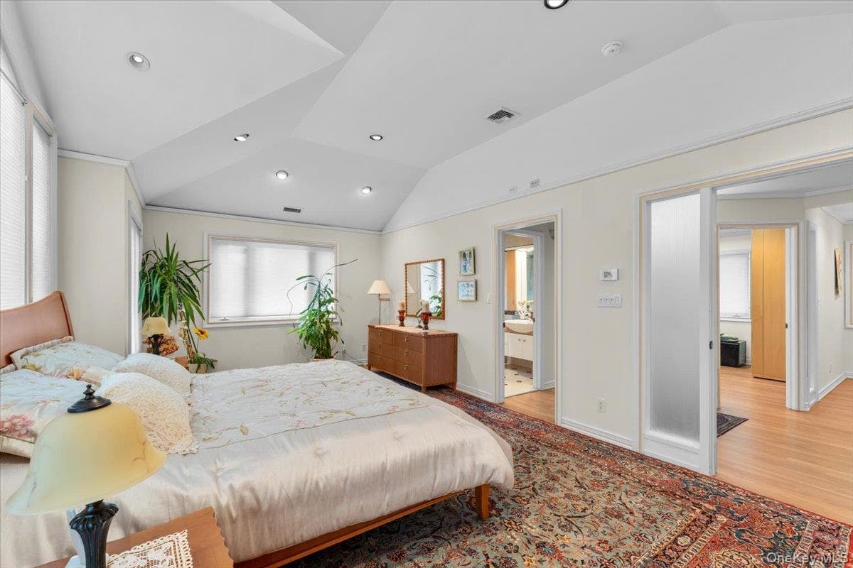 15 Hillcrest Drive thumbnail 33