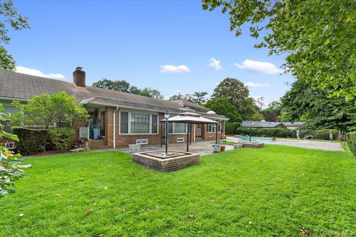 15 Hillcrest Drive thumbnail 43