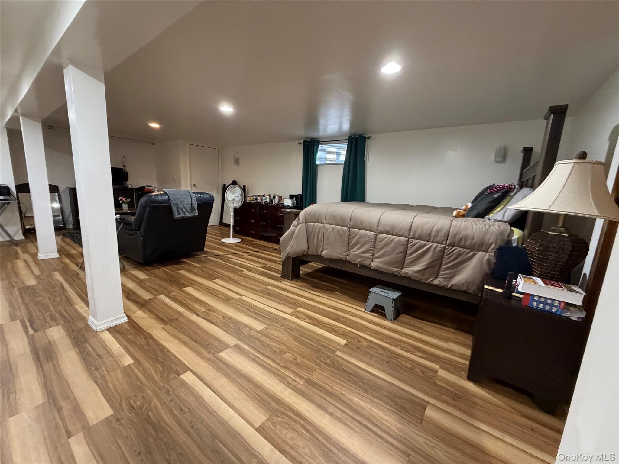 110-23 Monterey Street thumbnail 18