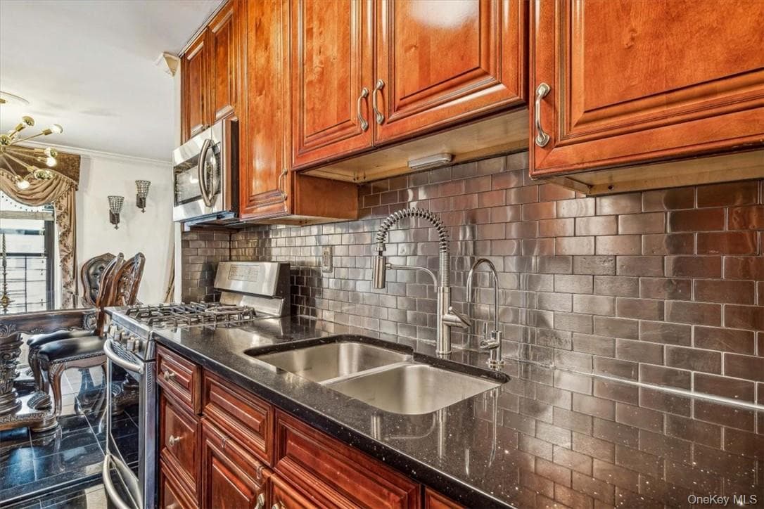 2835 Webb Avenue Unit: 6C thumbnail 15