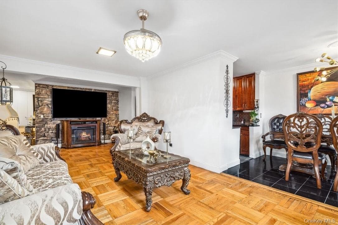 2835 Webb Avenue Unit: 6C thumbnail 9