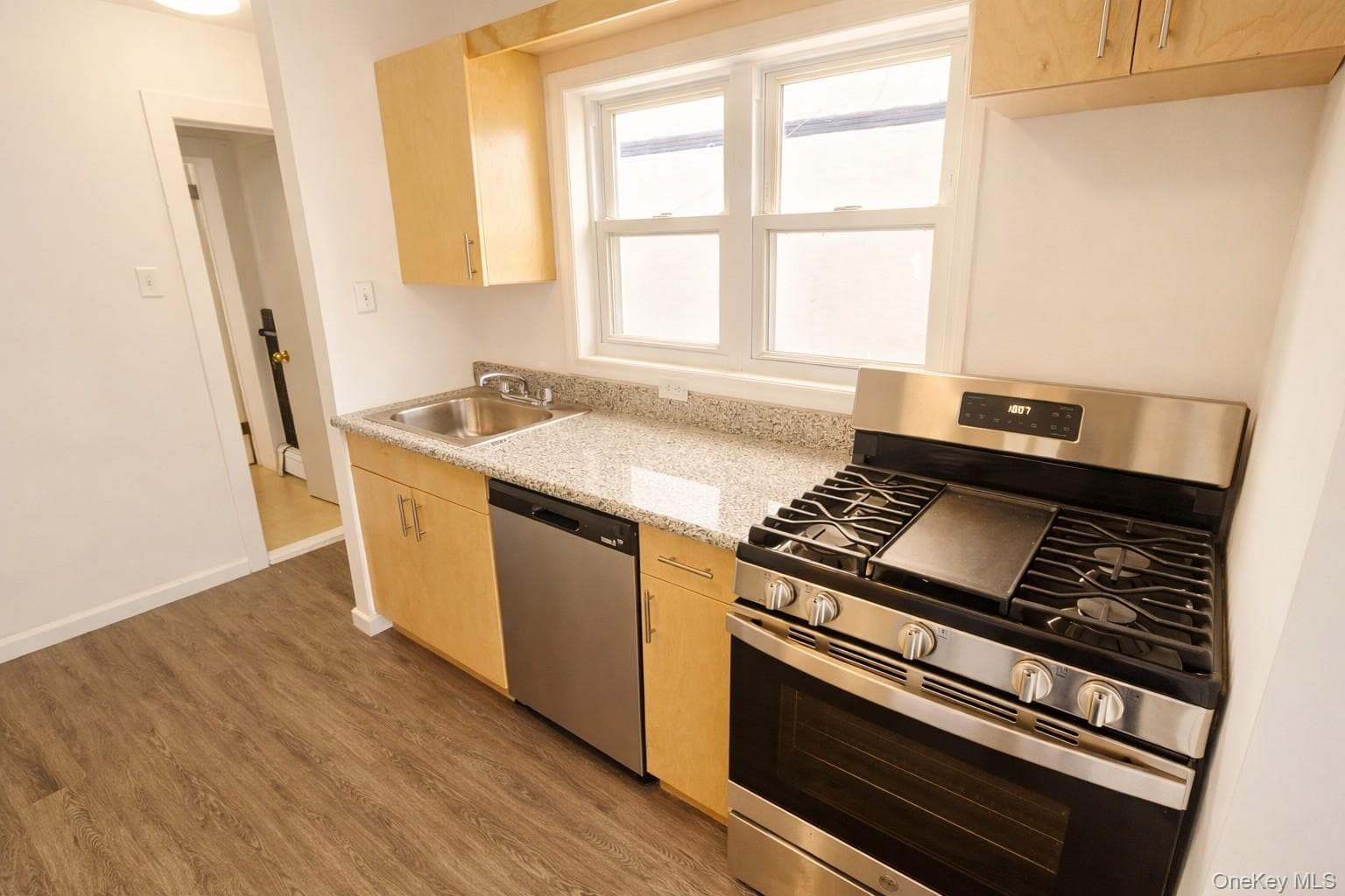 540 E State Street thumbnail 7