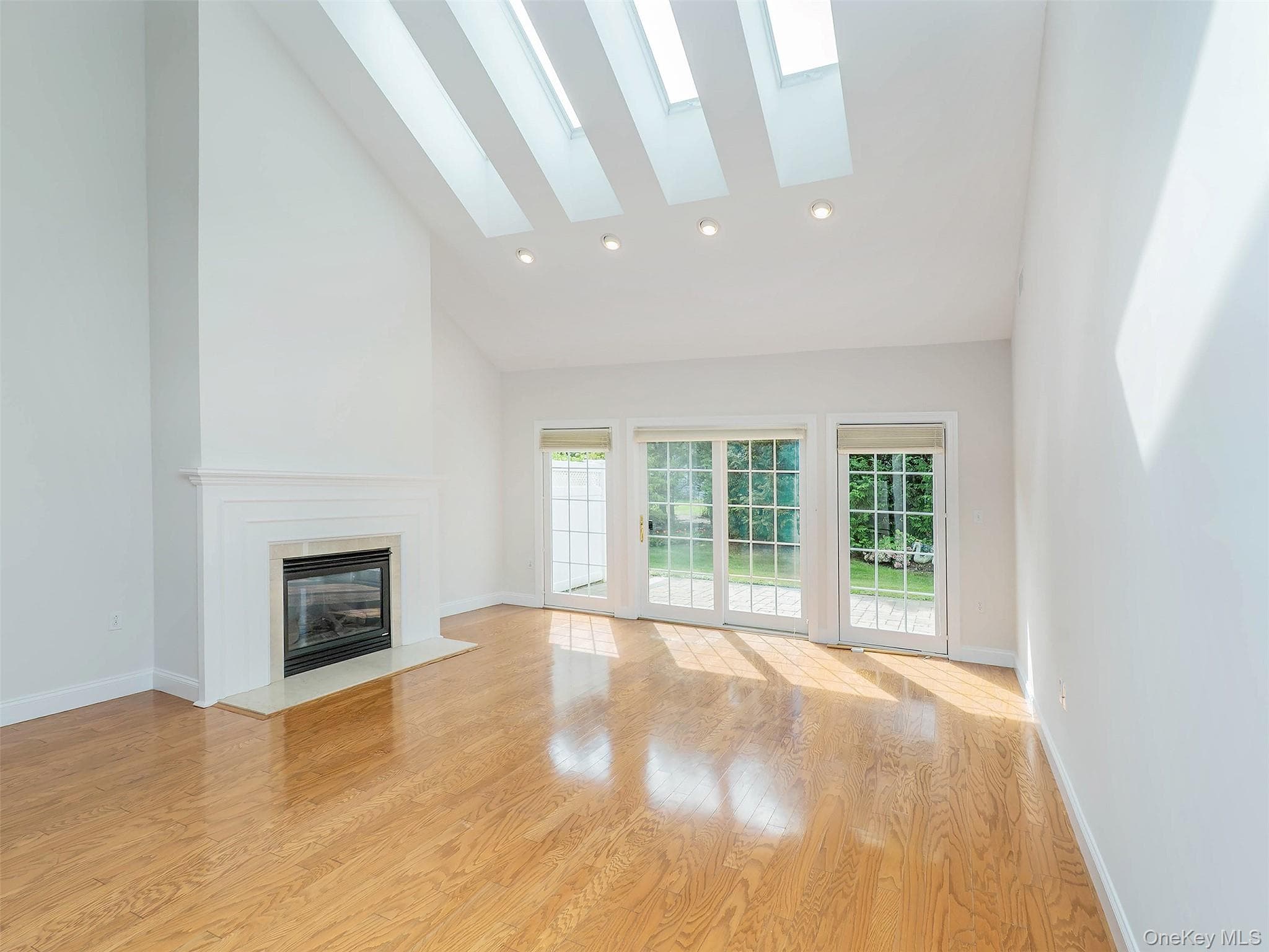 194 Pond View Drive Unit: 387 thumbnail 12
