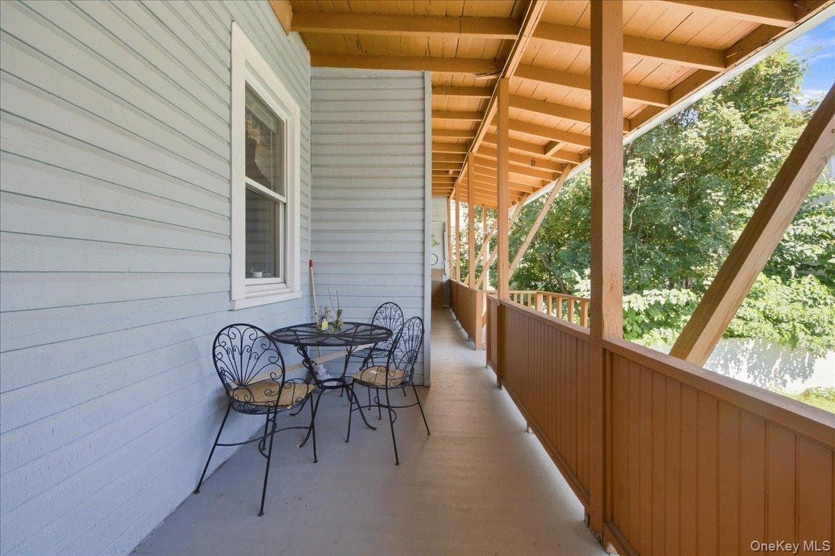 356 Riverdale Avenue Unit: 1 thumbnail 30