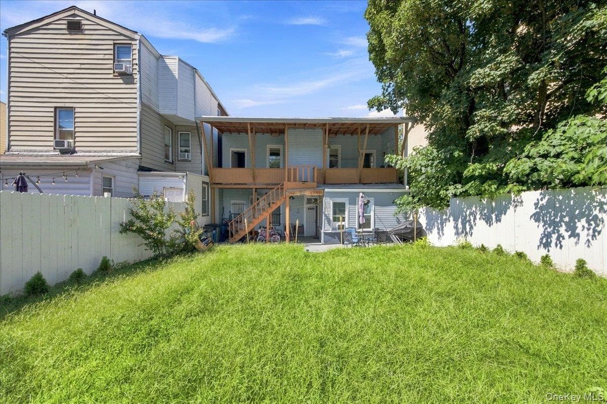 356 Riverdale Avenue Unit: 1 thumbnail 32