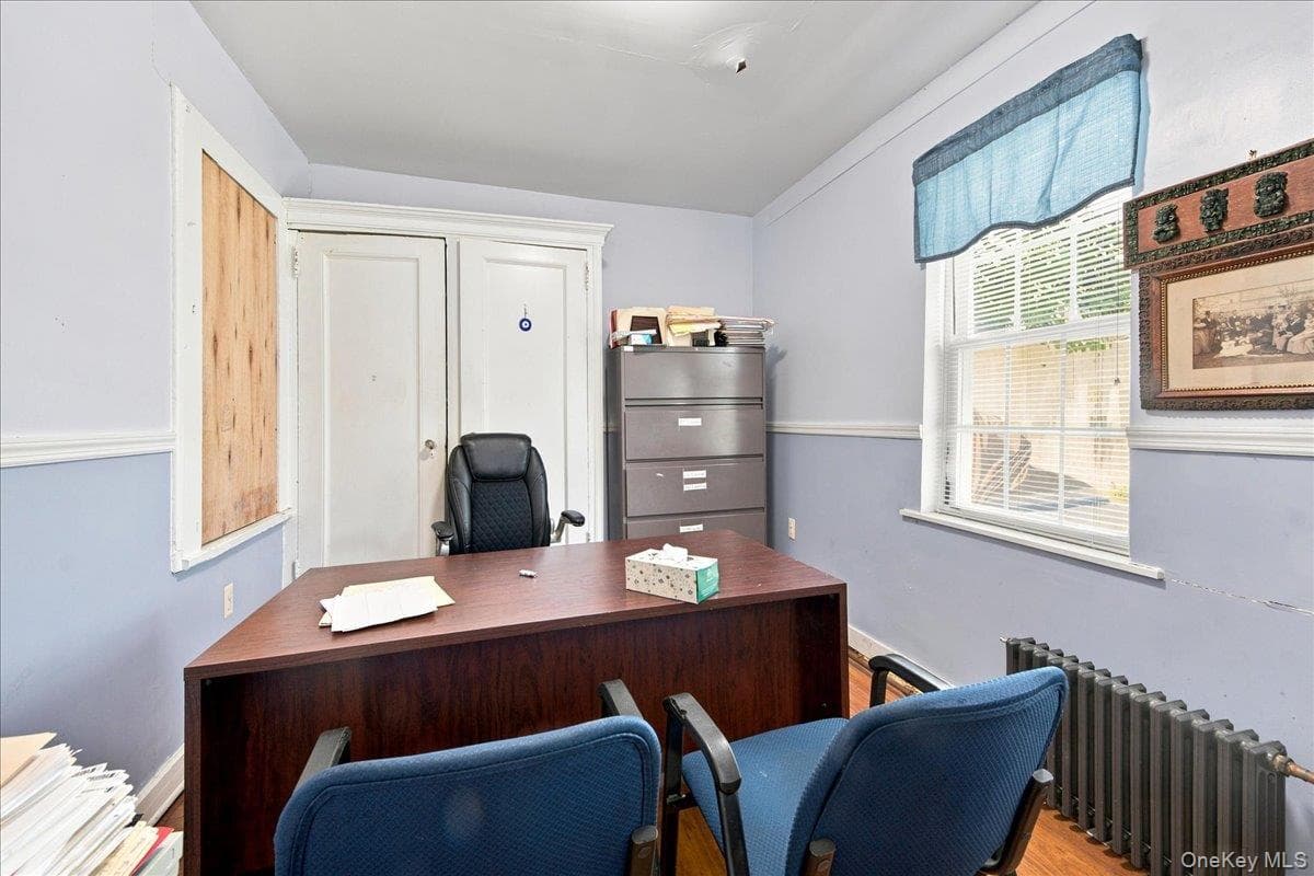 356 Riverdale Avenue Unit: 1 thumbnail 25