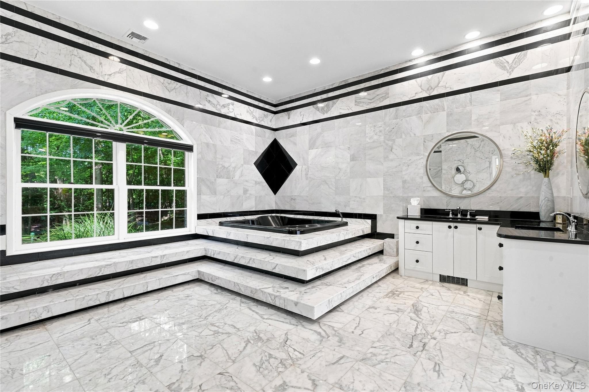 9 Swan Place thumbnail 25