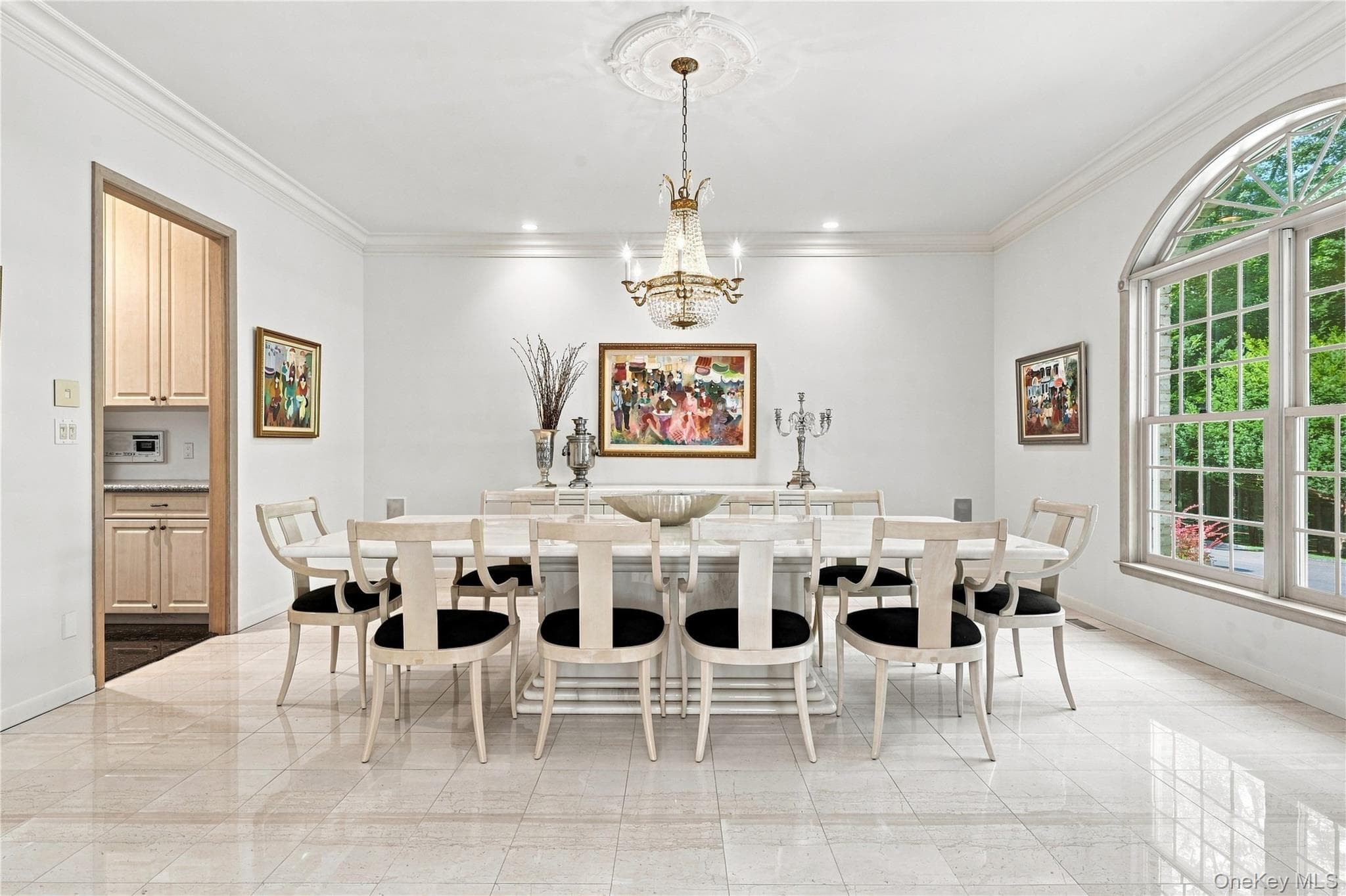 9 Swan Place thumbnail 4