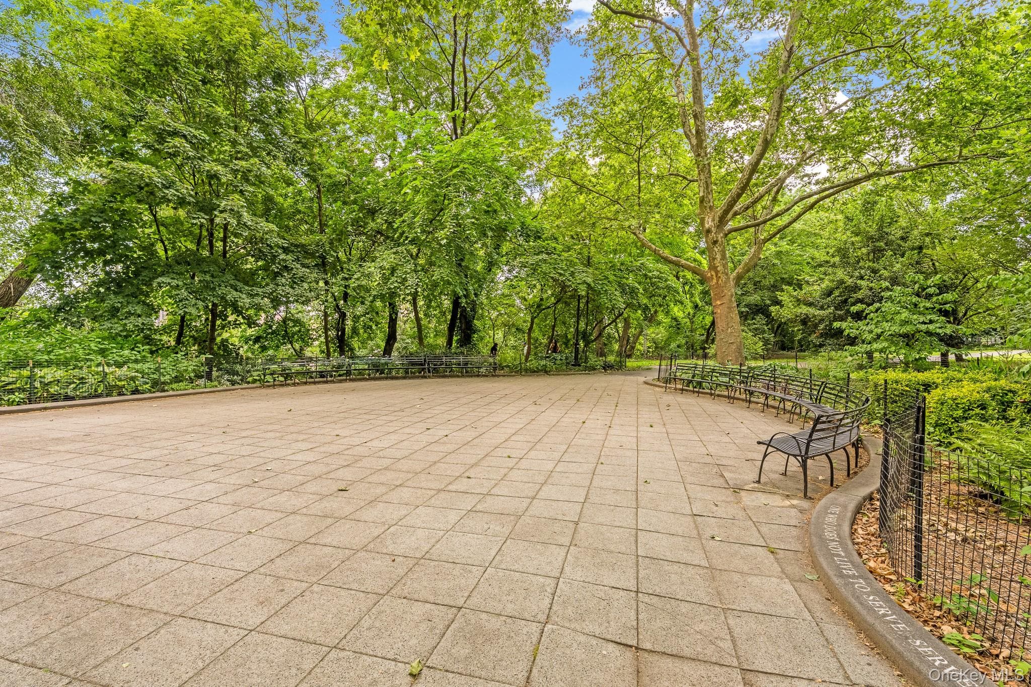505 W 183rd Street thumbnail 5