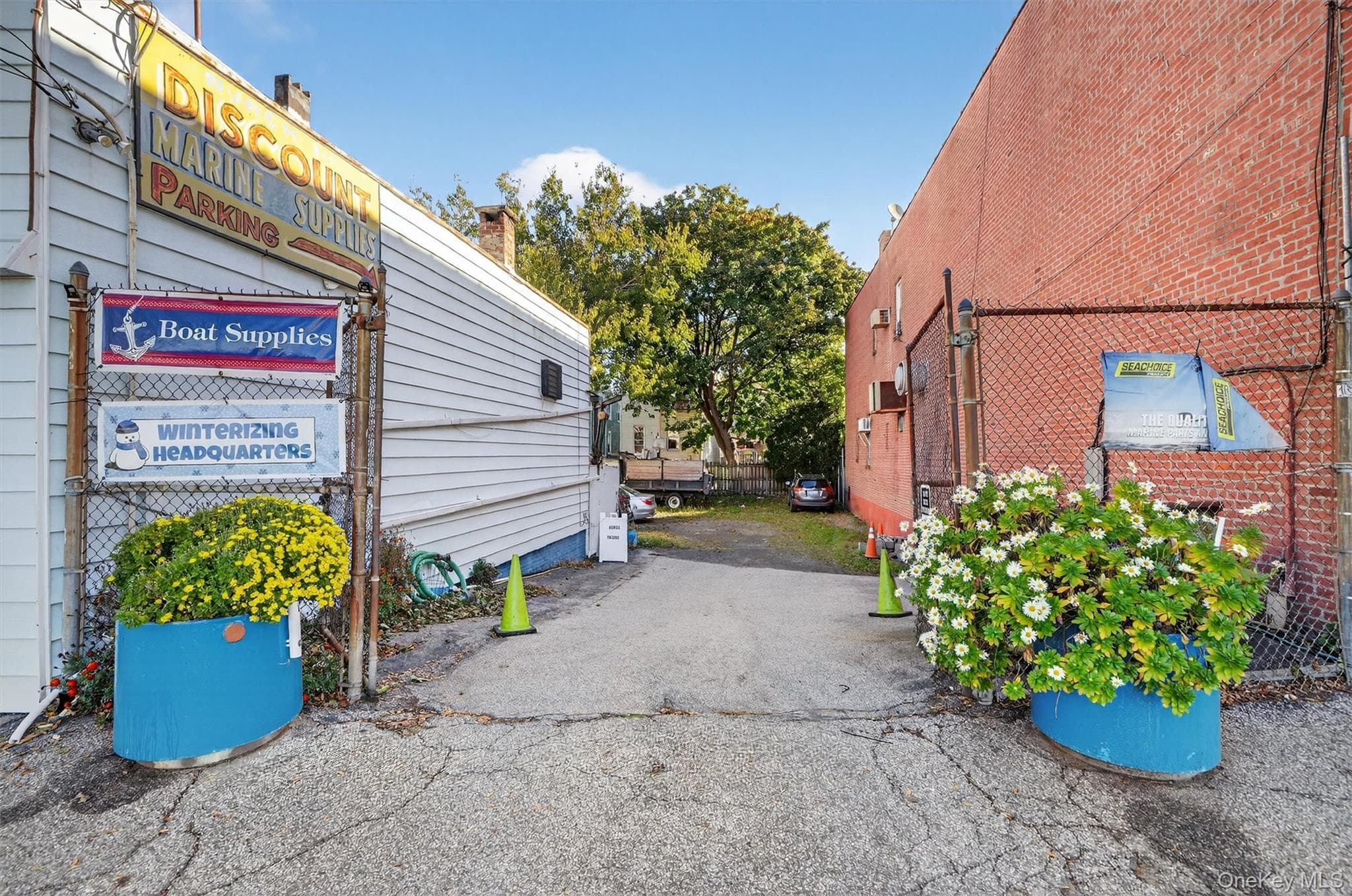 526 City Island Avenue thumbnail 23