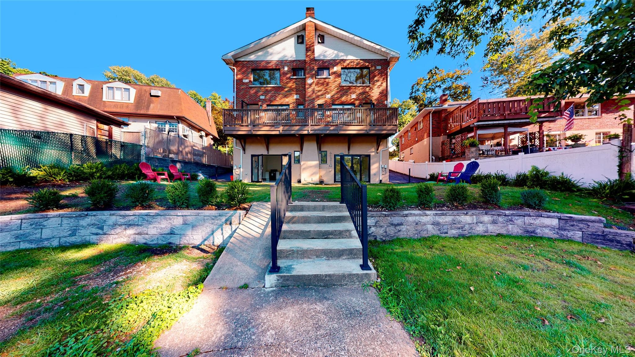 37 Lakeshore Drive photo 1