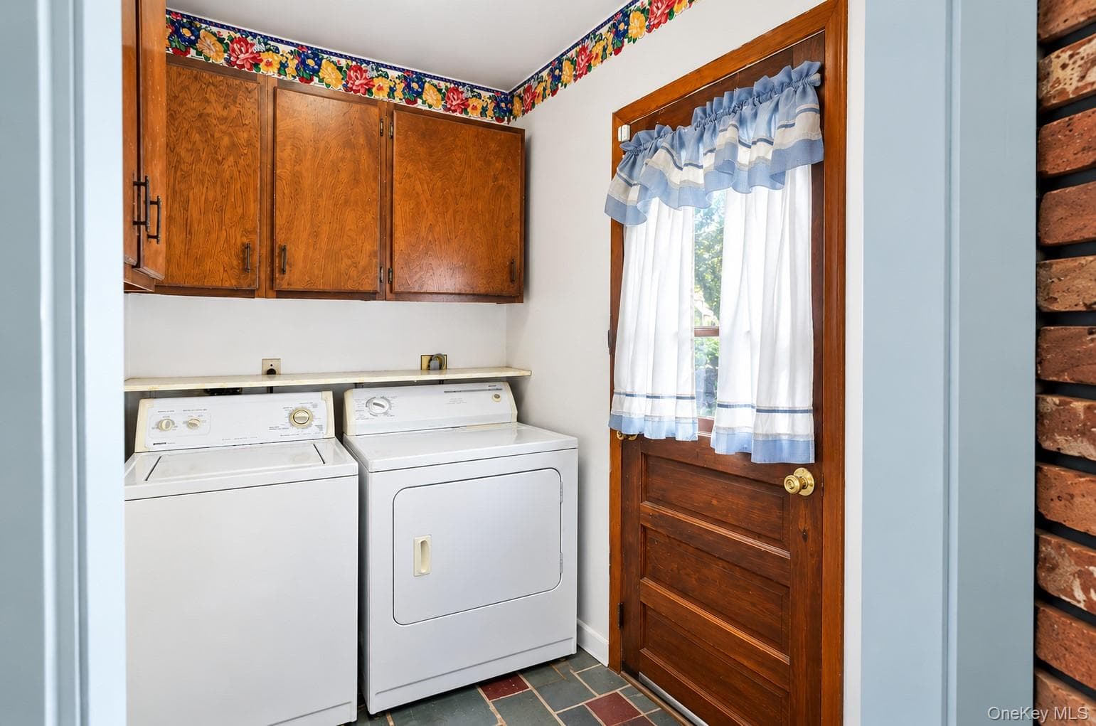 126 Dahlia Drive thumbnail 13