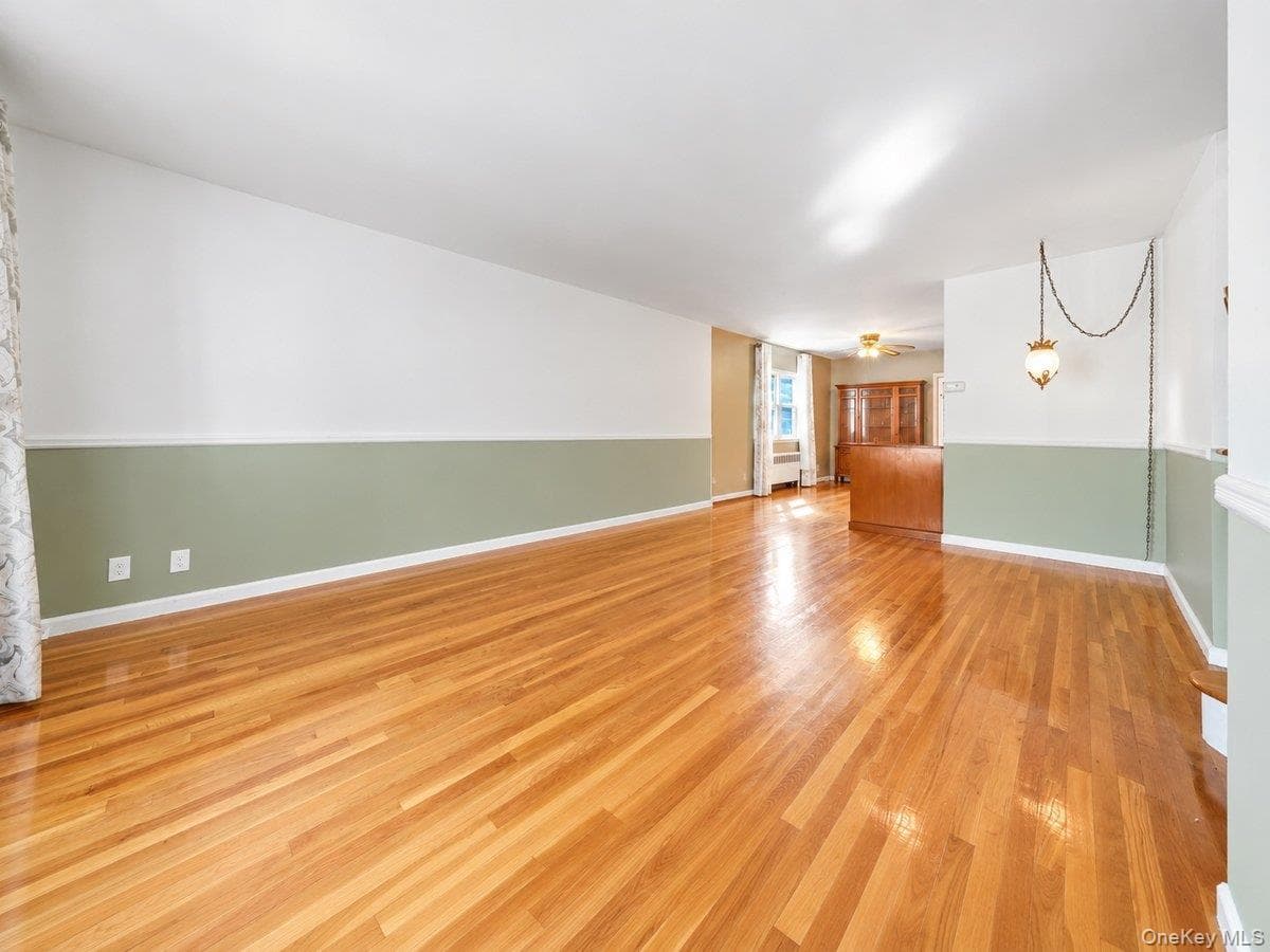 4227 Wilder Avenue thumbnail 2