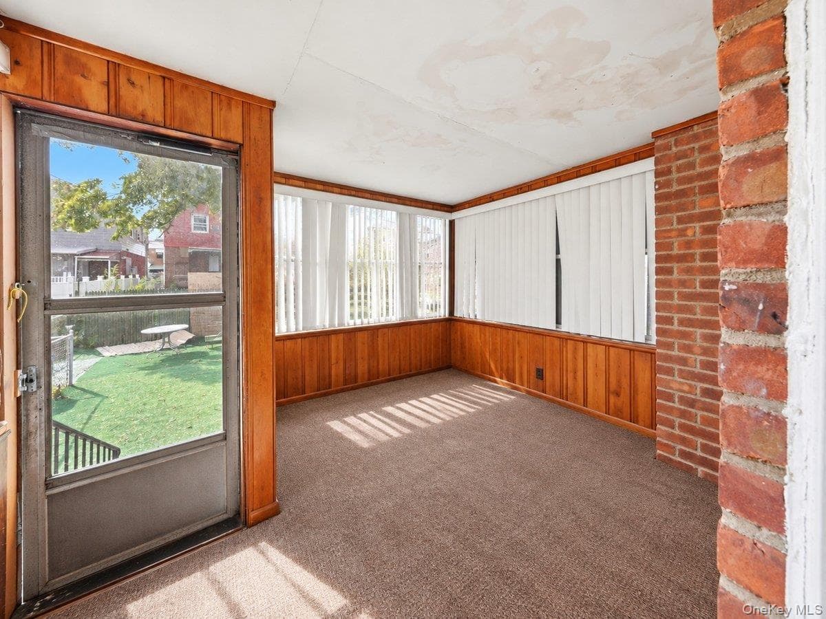 4227 Wilder Avenue thumbnail 6
