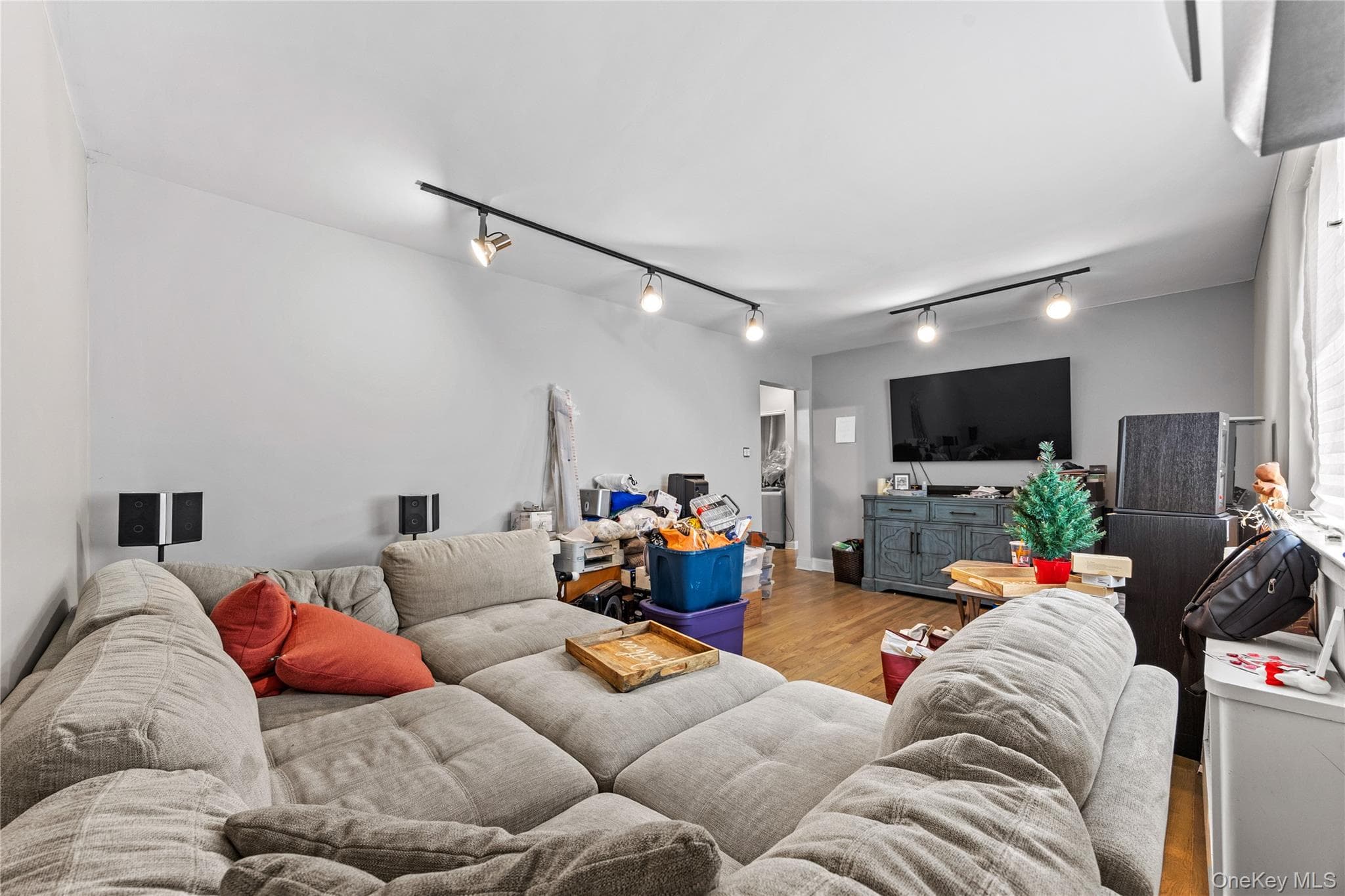 70-45B 260th Street Unit: B thumbnail 8