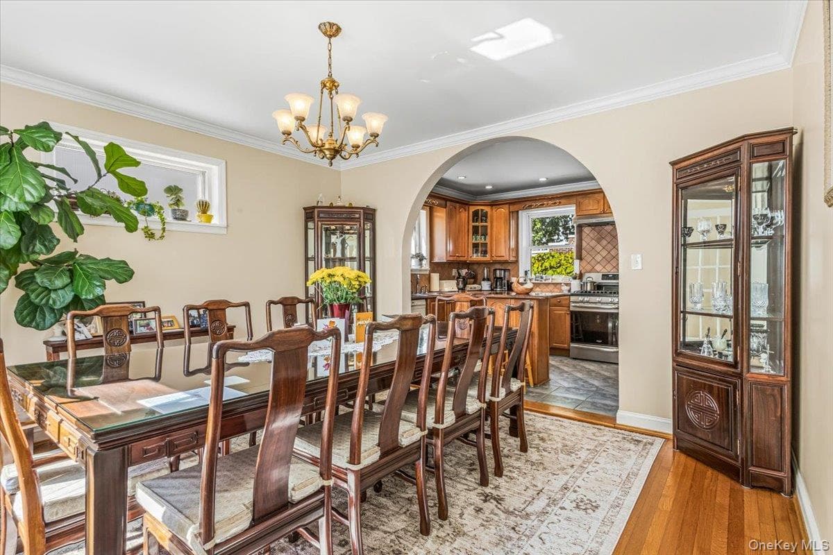 6409 Catalpa Avenue thumbnail 9