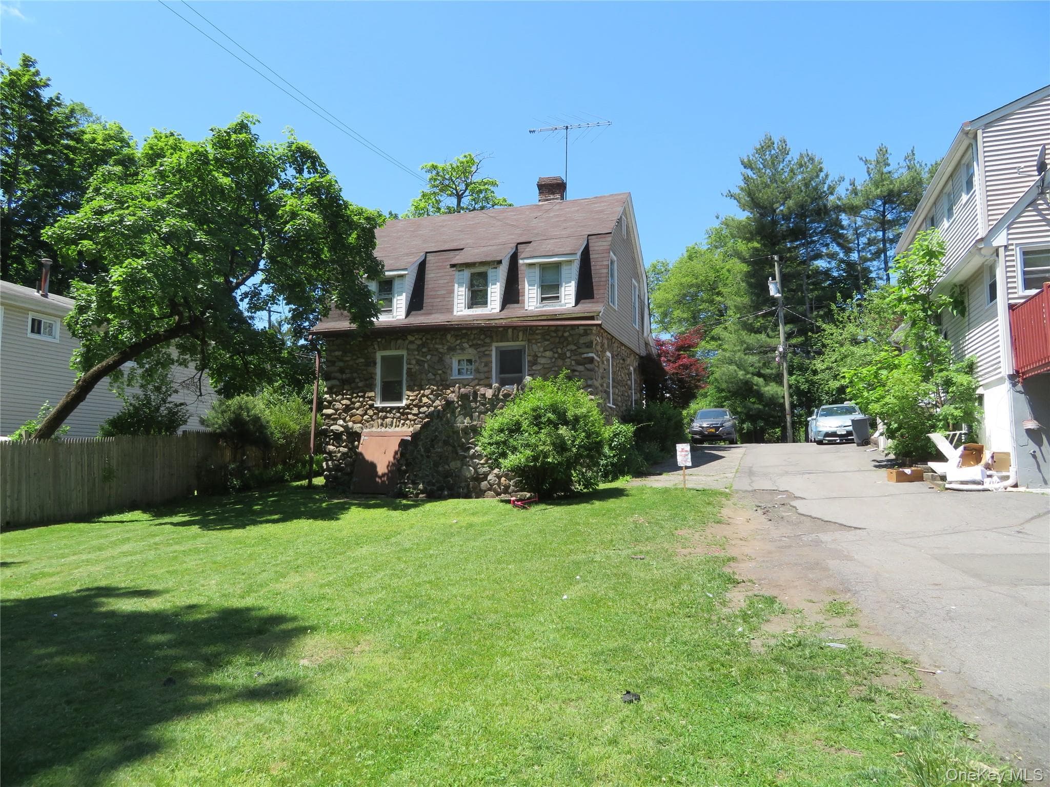 22 State Street photo 1