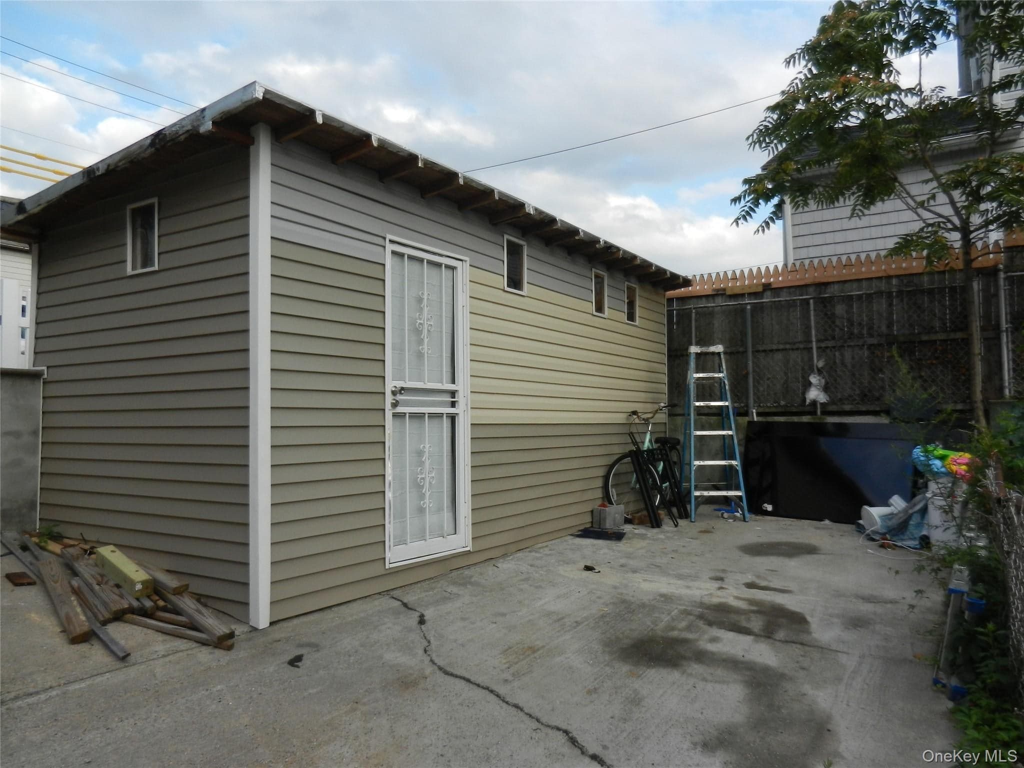 17220 111th Avenue thumbnail 4