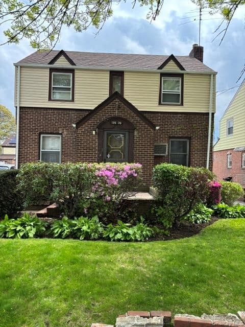 13535 226th Street photo 1