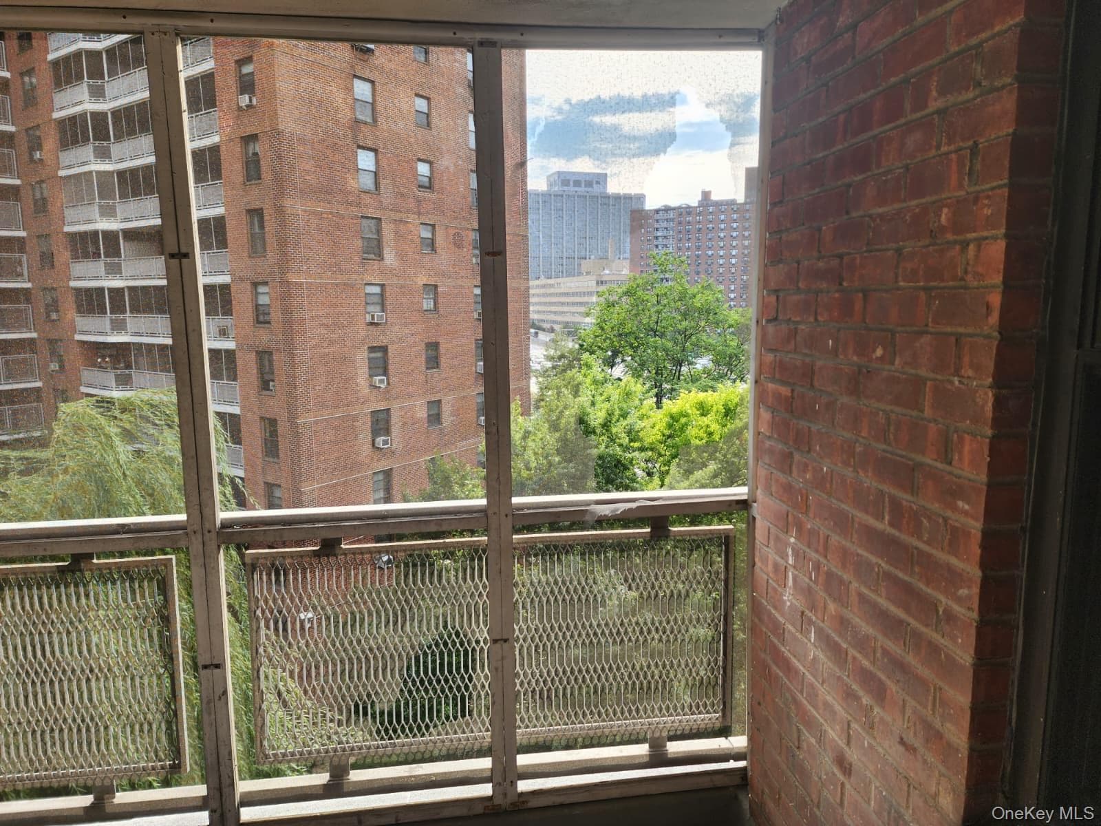 61-25 98th Street Unit: 6E thumbnail 17