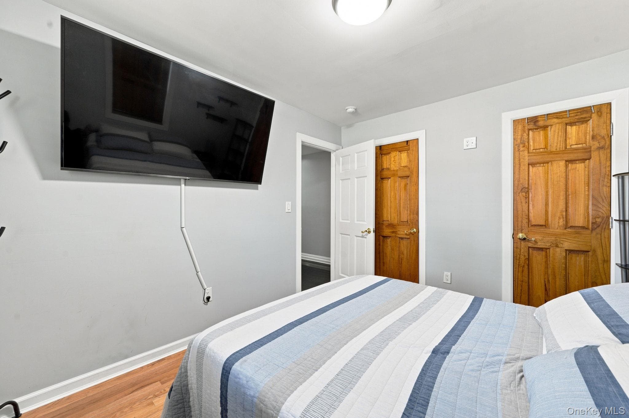 8 Ralph Avenue thumbnail 15