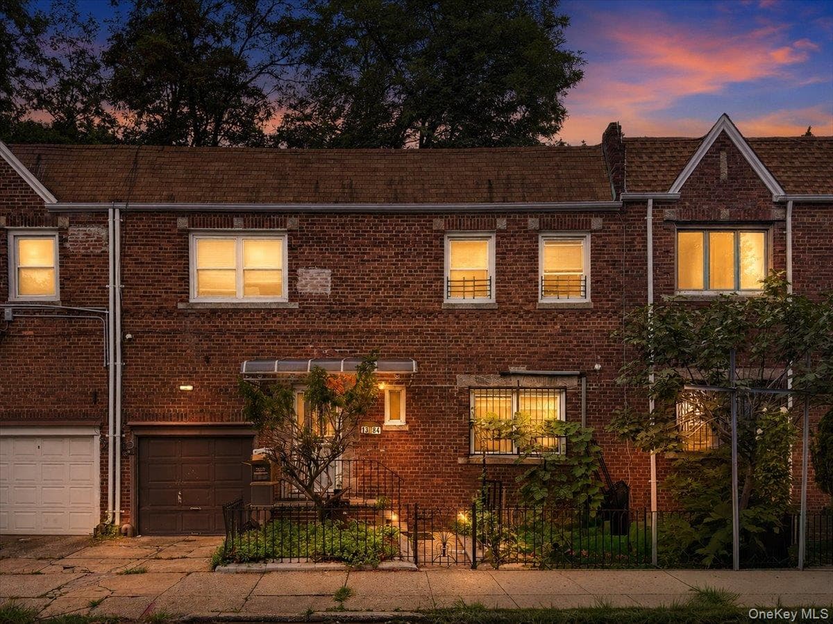 1384 E 16th Street photo 1