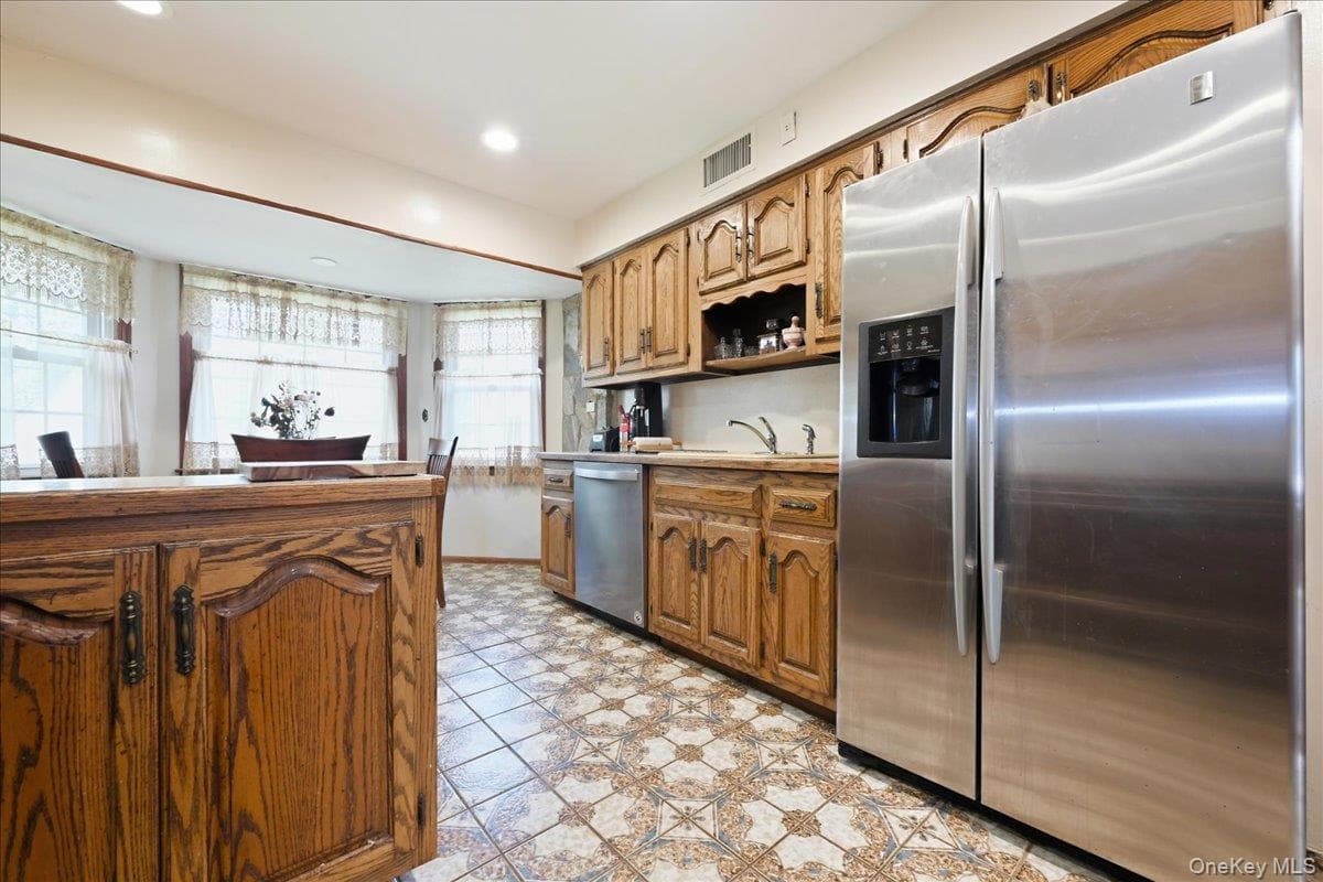 288 Brower Avenue thumbnail 14