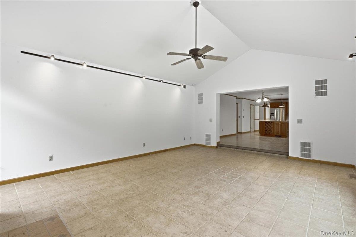 182 Red Rock Road thumbnail 10