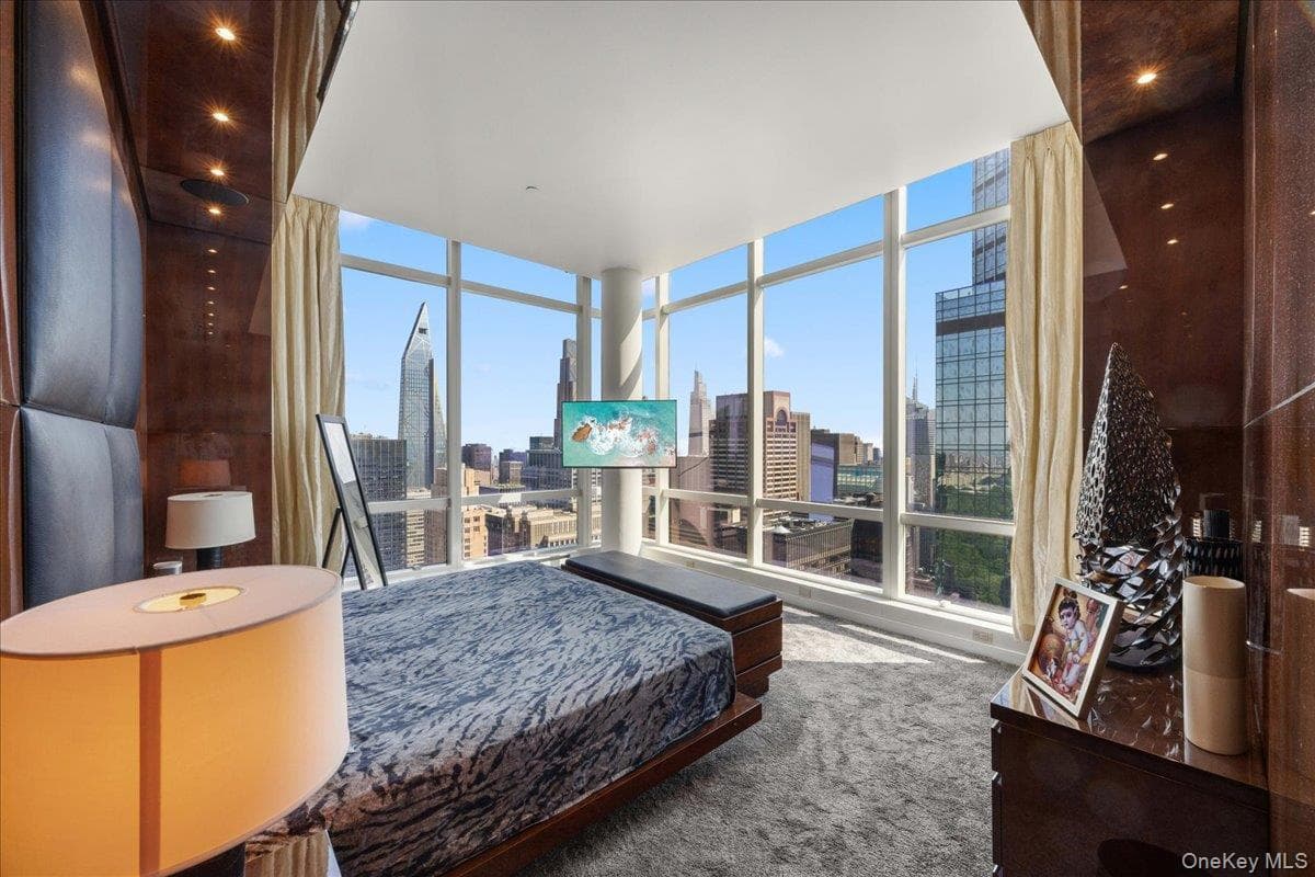 230 W 56th Street Unit: PHB thumbnail 7