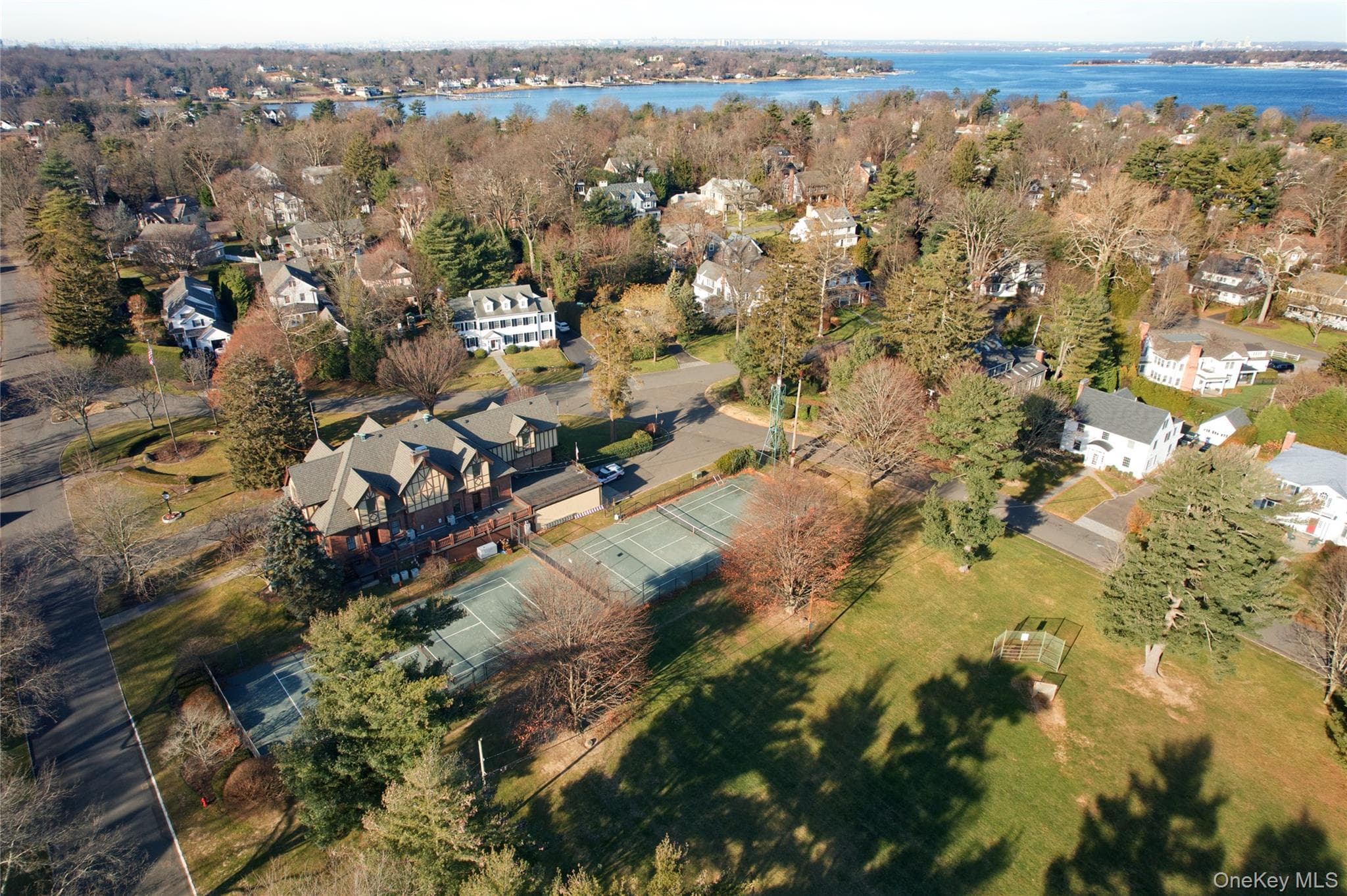 25 West Drive thumbnail 48