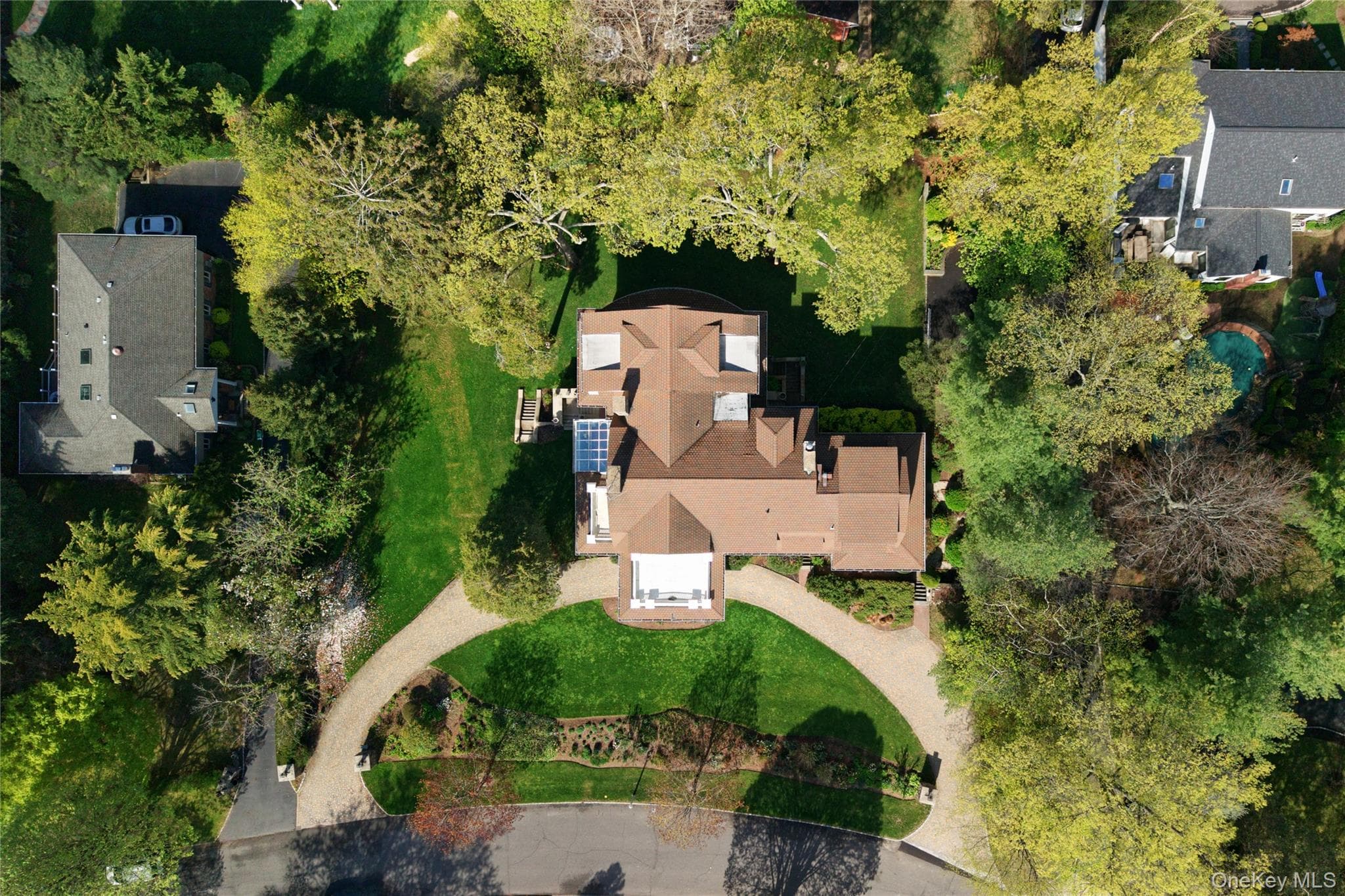 25 West Drive thumbnail 35
