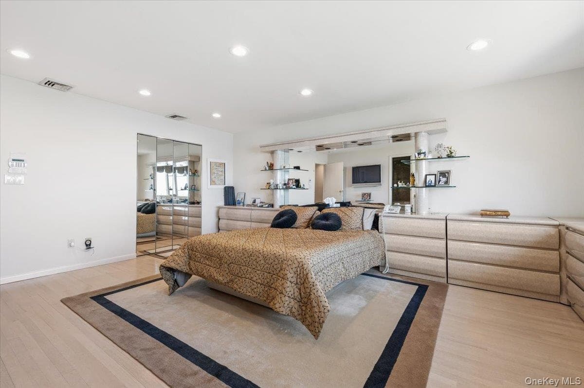 2959 Shore Drive thumbnail 16