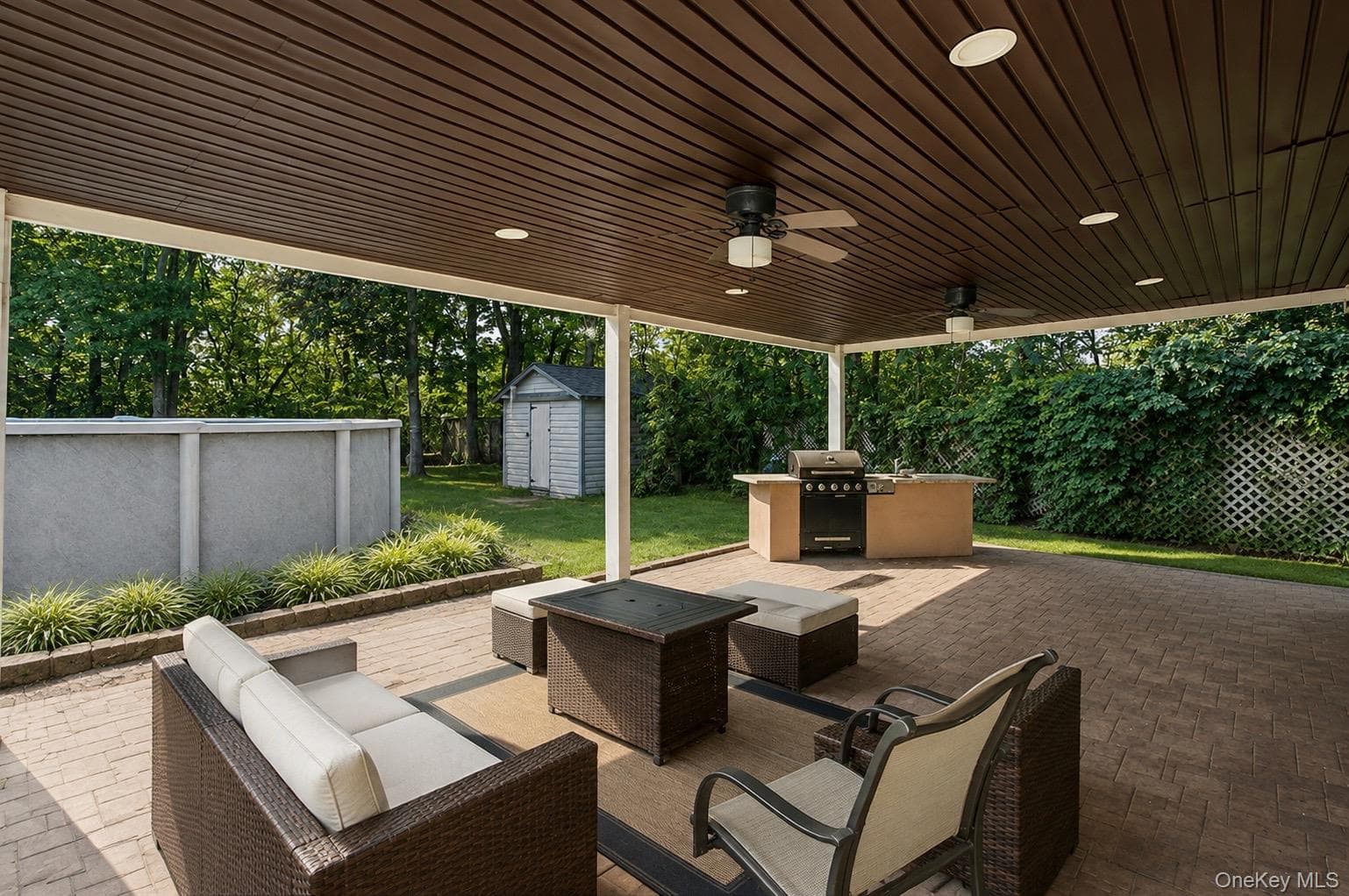 8 Singingwood Drive thumbnail 15