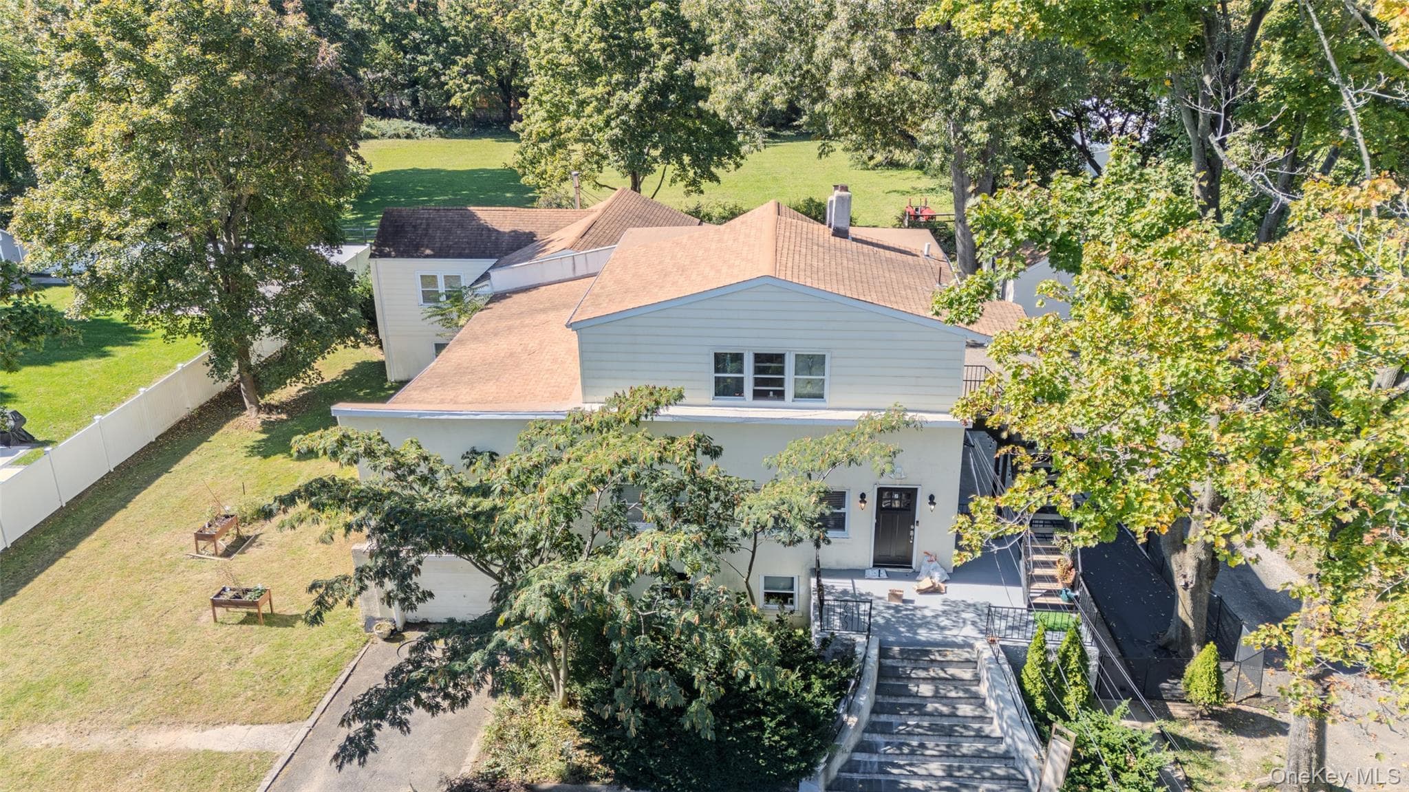 792 Larkfield Road thumbnail 26