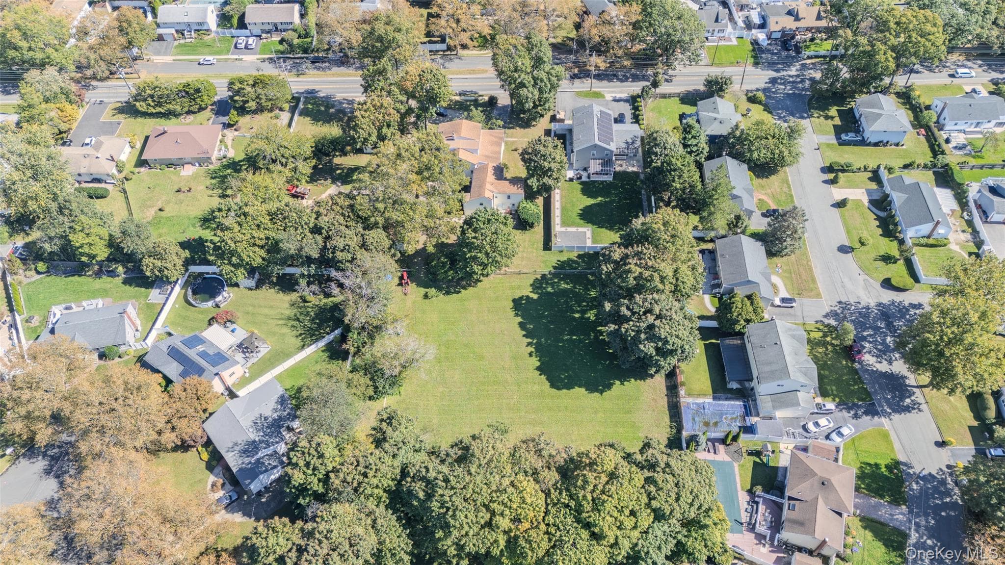 792 Larkfield Road thumbnail 8