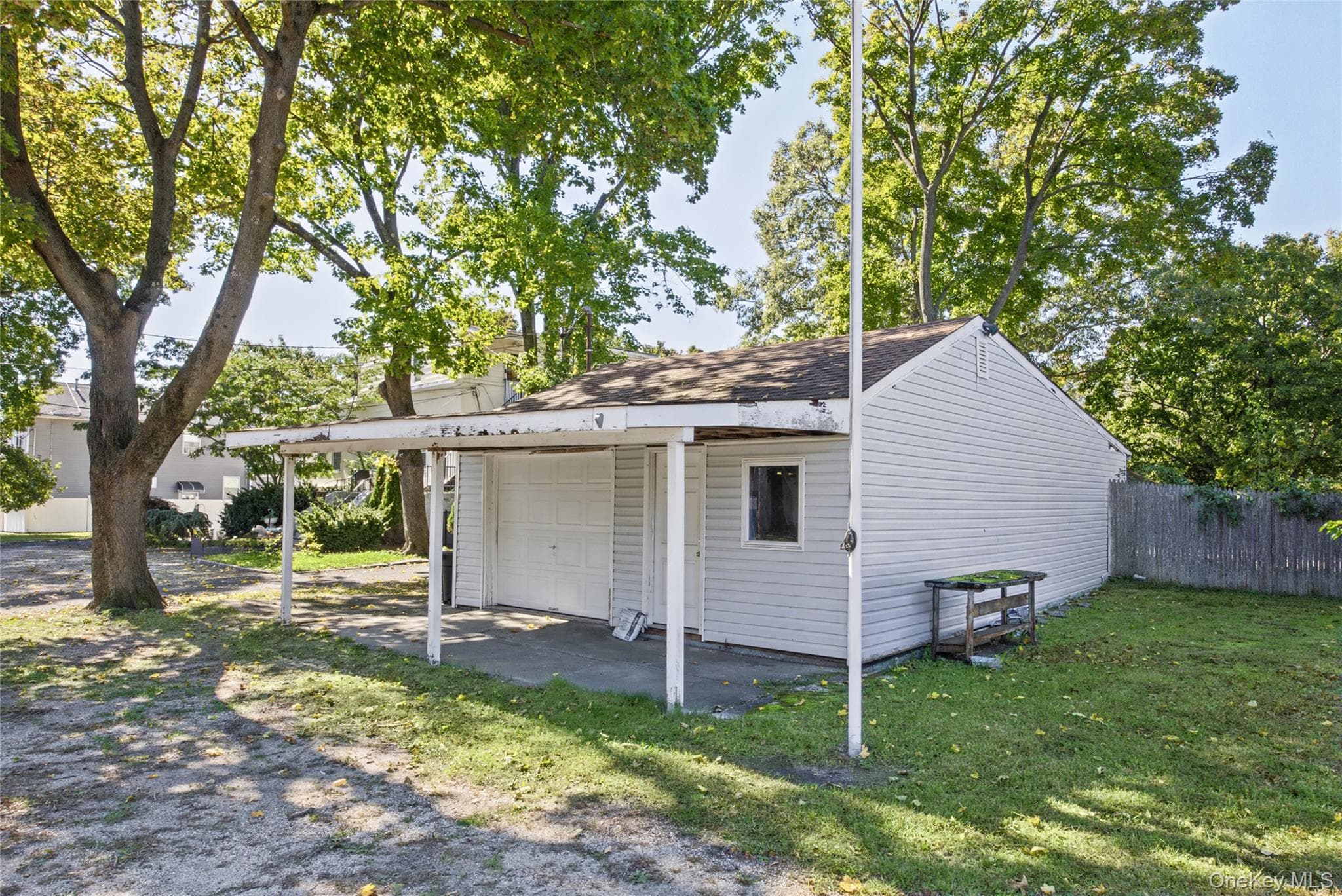 792 Larkfield Road thumbnail 6