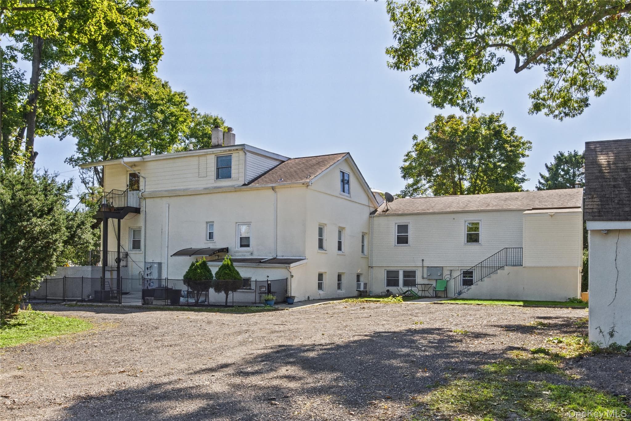 792 Larkfield Road thumbnail 17