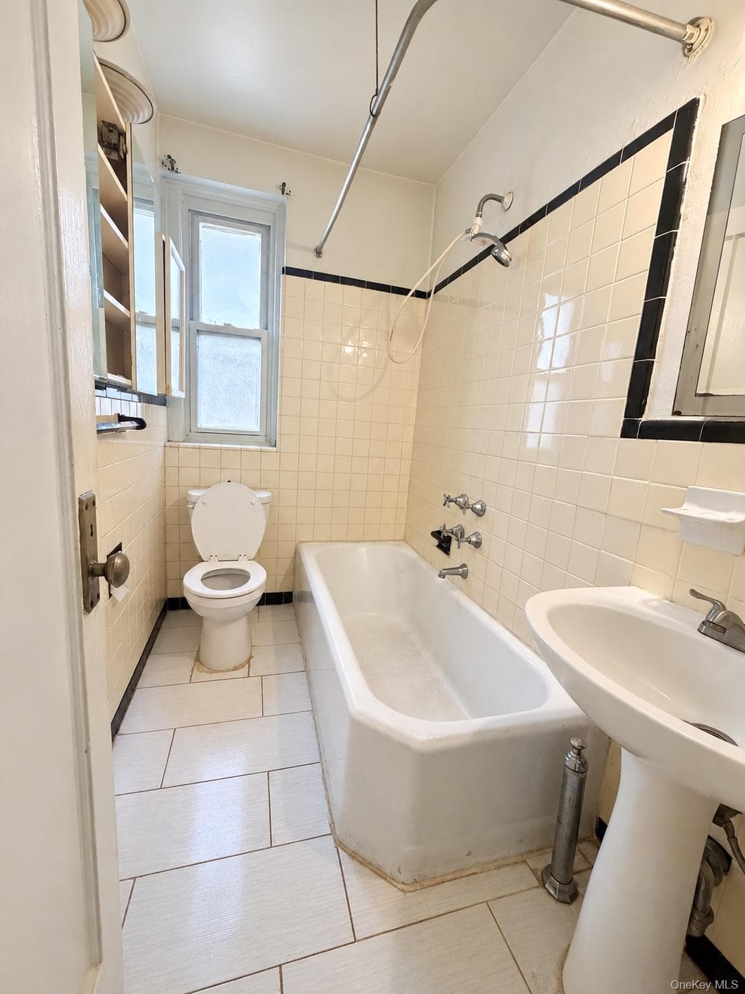 2160 Bronx Park Park Unit: 3B thumbnail 7