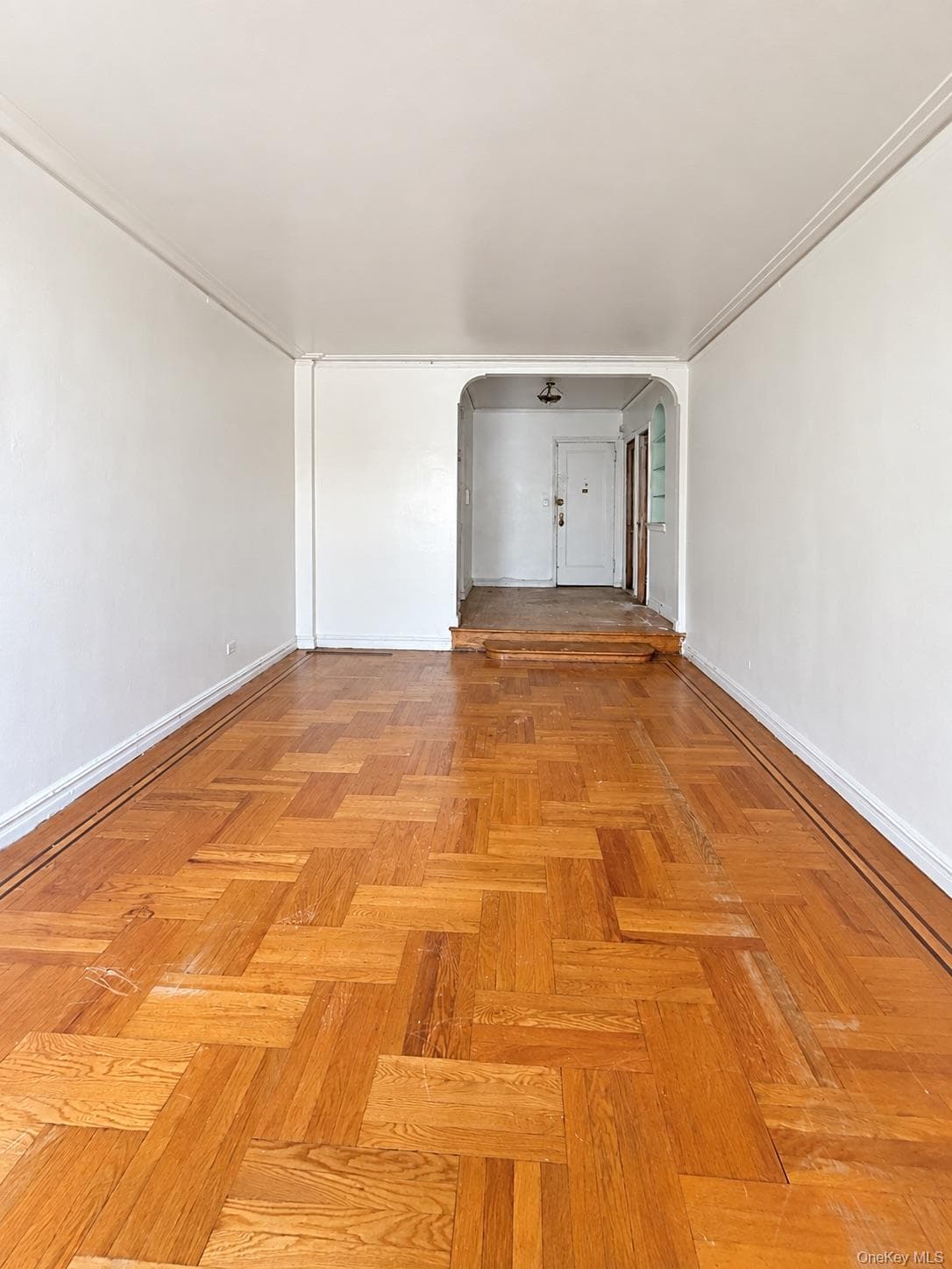 2160 Bronx Park Park Unit: 3B thumbnail 2