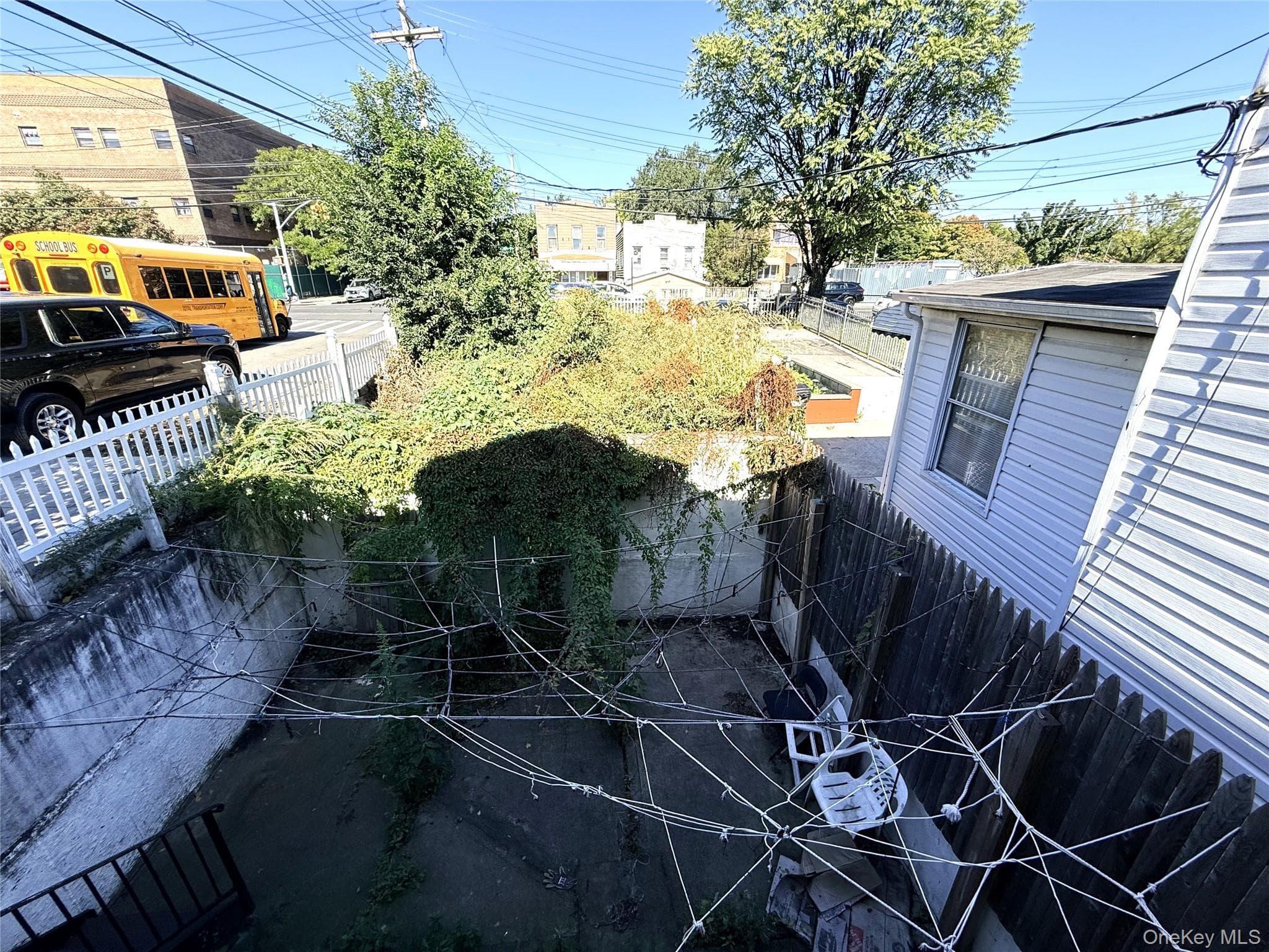 1484 Sutter Avenue thumbnail 4