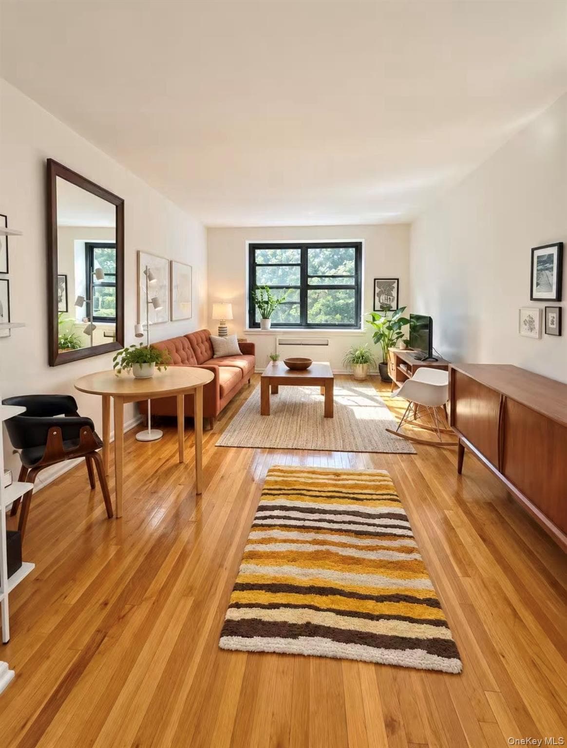 7550 Bell Boulevard Unit: 2C, Bayside