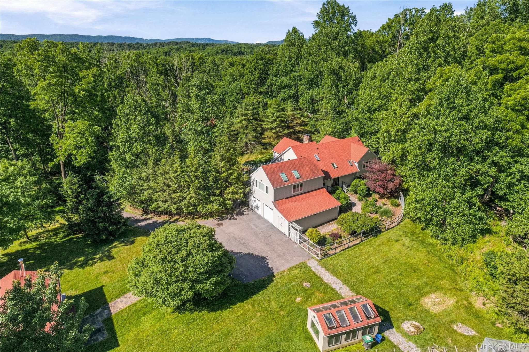 36 Chardavoyne Road thumbnail 31