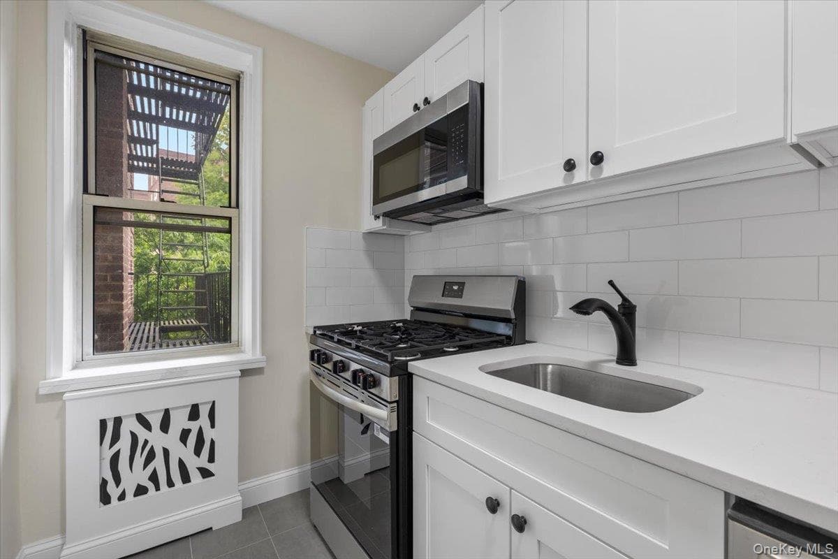 5650 Netherland Avenue Unit: 2E thumbnail 15