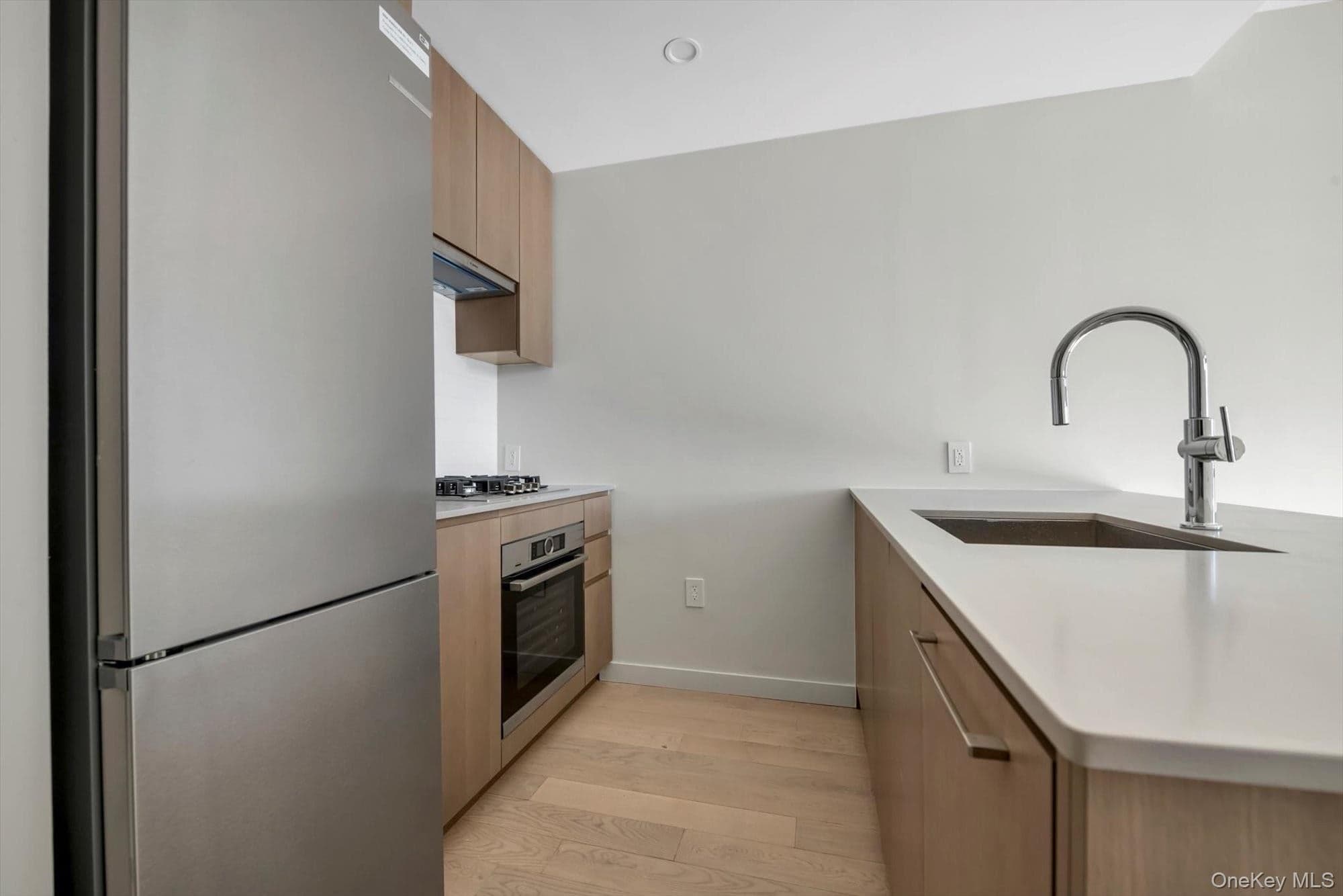 13102A 40th Road Unit: 9D, Flushing