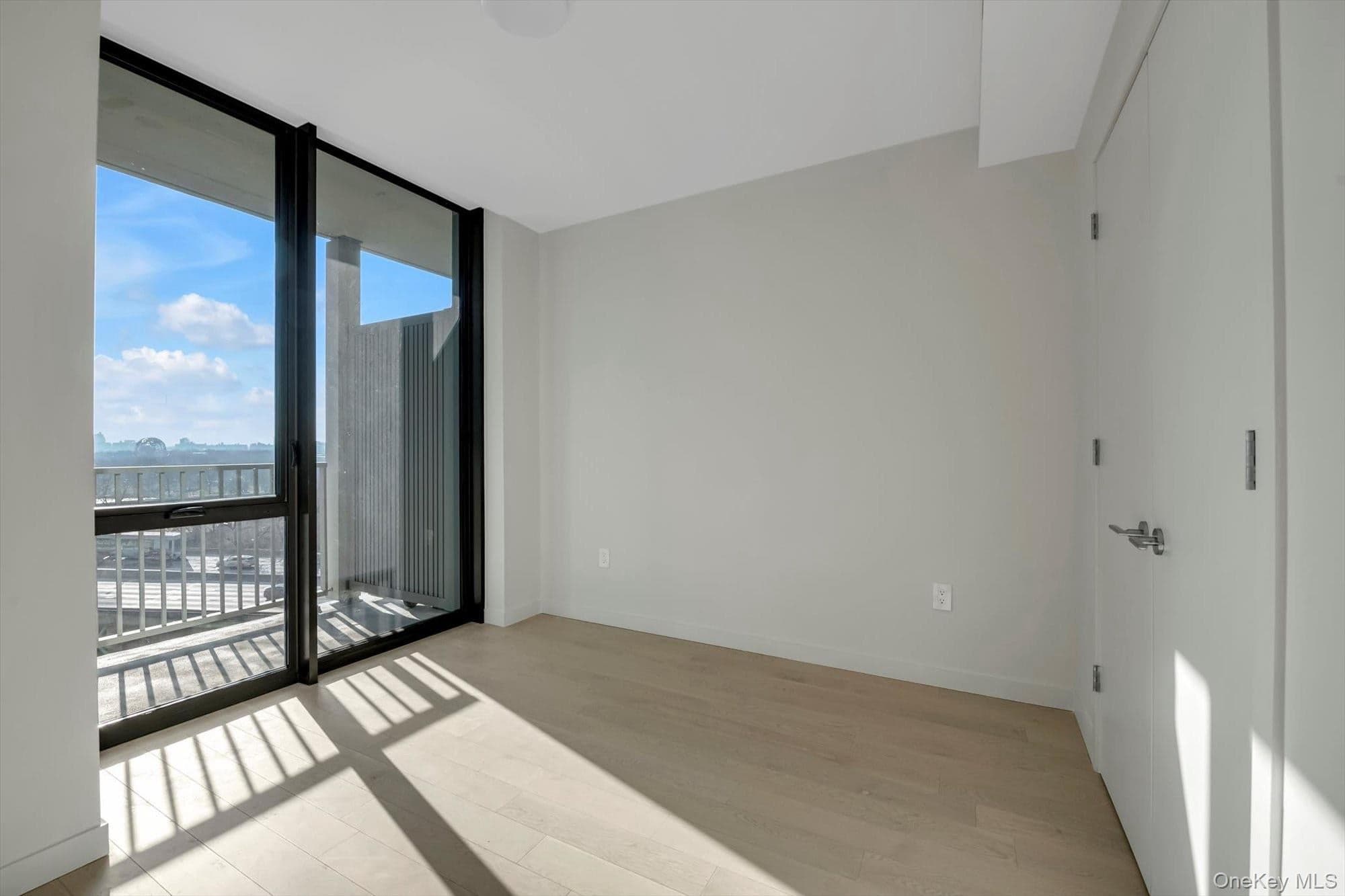 13102A 40th Road Unit: 9D thumbnail 6