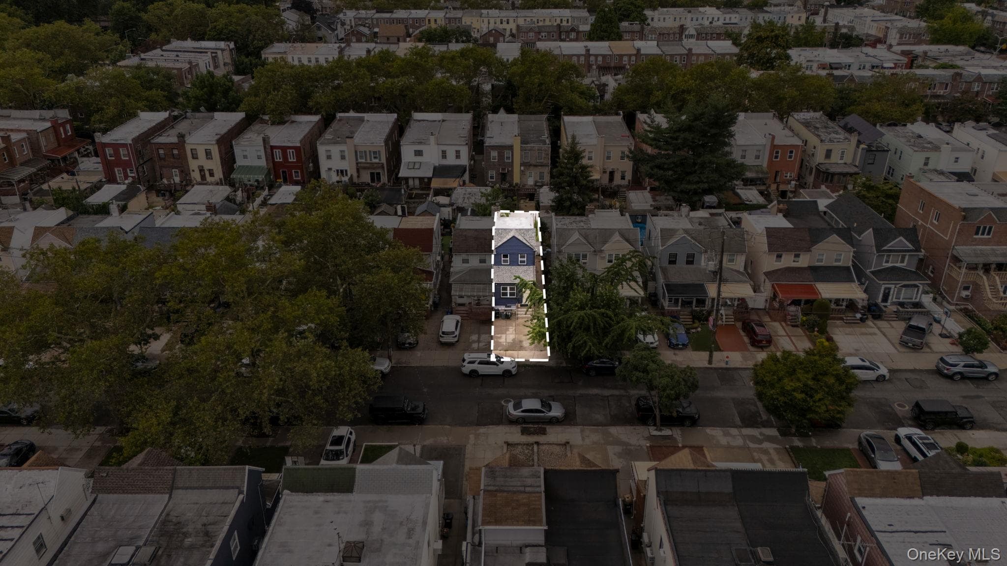 1852 E 34th Street thumbnail 32